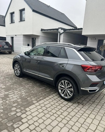 Volkswagen T-Roc cena 107000 przebieg: 84000, rok produkcji 2019 z Wrocław małe 154